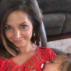 Meet your Posher, Tabitha